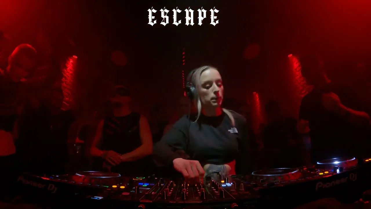 Nina Bender – Escape Rave 2023