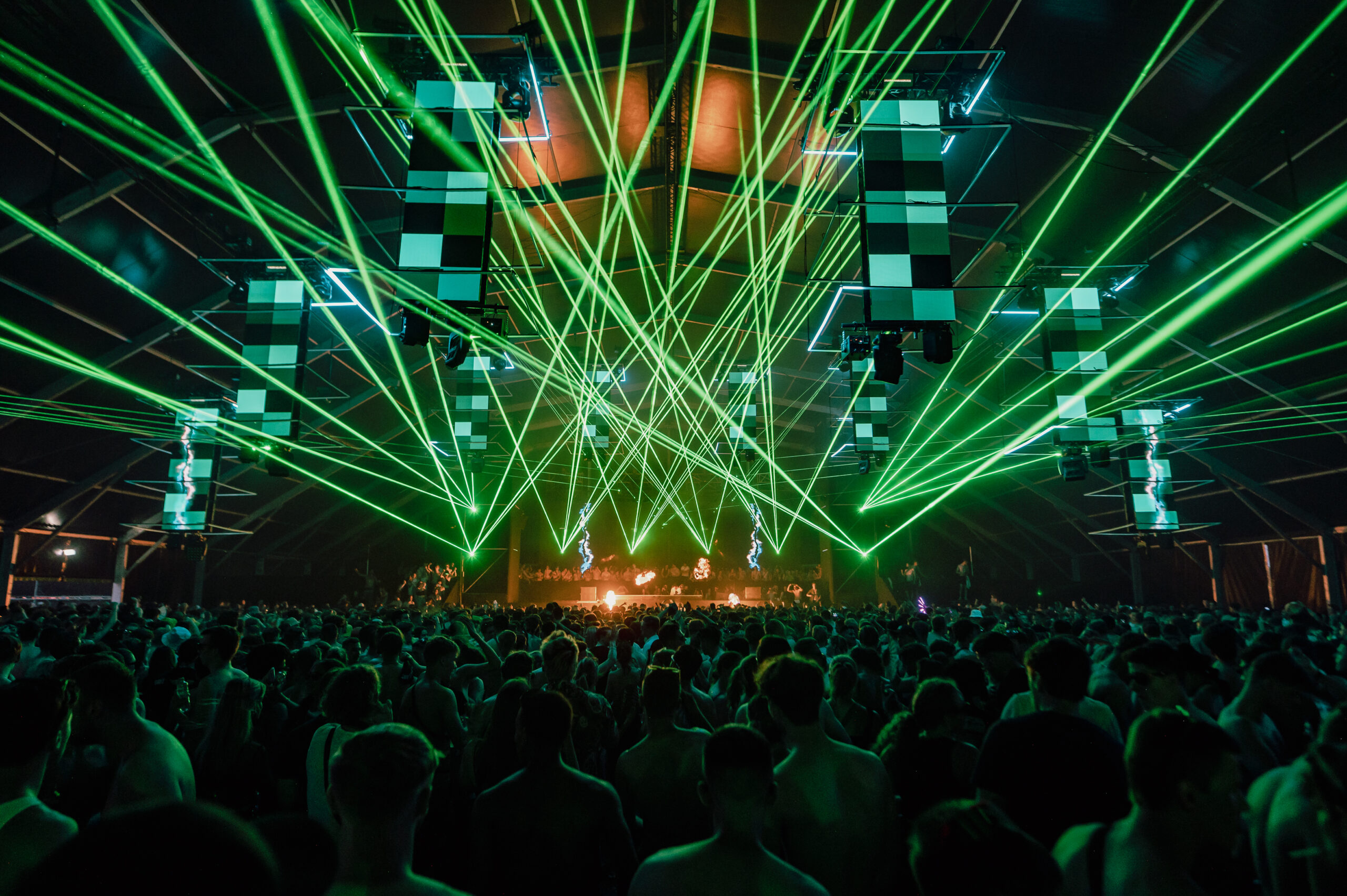 Verknipt Oberhausen — Rudolf Weber Arena